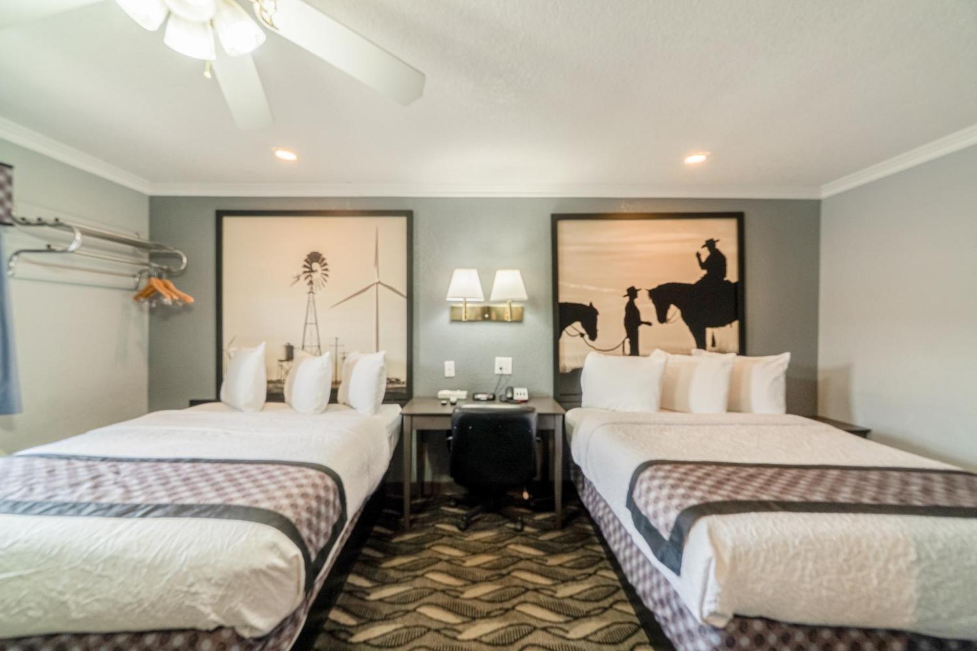 Purple Sage Motel Snyder Extérieur photo